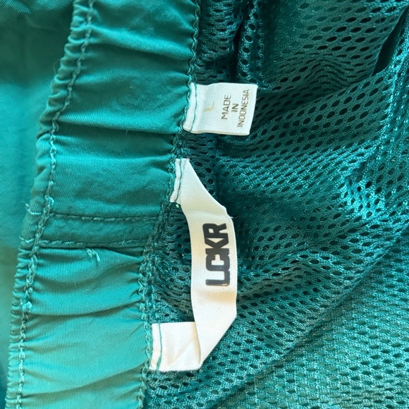 LCKR Men’s Elastic Drawstring Waist Mesh Lined Nylon Athletic Shorts Large - Picture 7 of 9